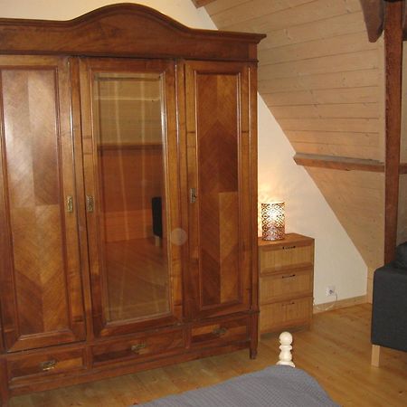 Familiensuite, Zwei Zimmer, Mitbenutzung Von Kuche Und Bad Rott المظهر الخارجي الصورة